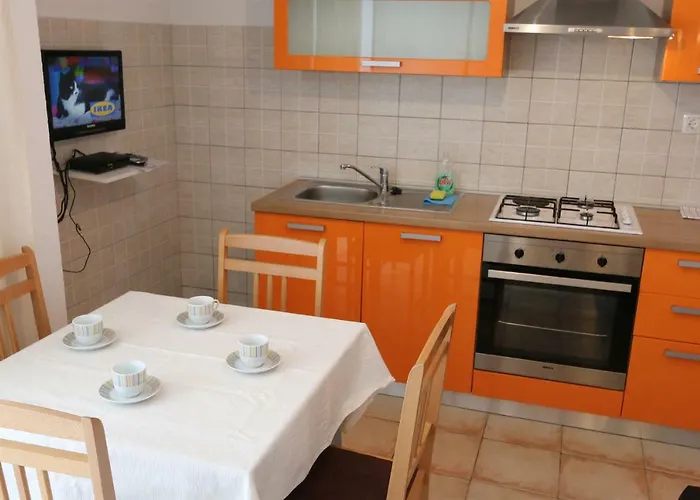 Hodzic Апартаменты